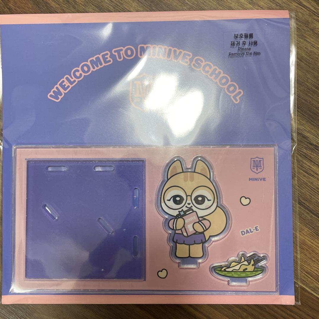 

[Б/У] Пусан айв миниве корейский поп-ап акриловый стенд Гаул