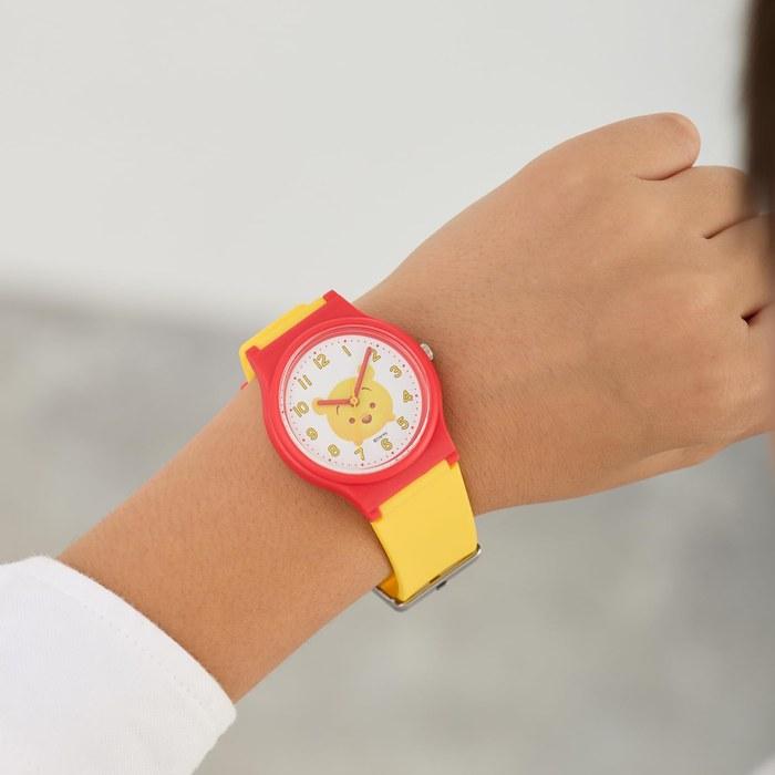 [Citizen Q&Q] Watch Analog Disney TSUMTSUM Winnie the Pooh Waterproof Urethane Band V06A-505VK Yellow/Red