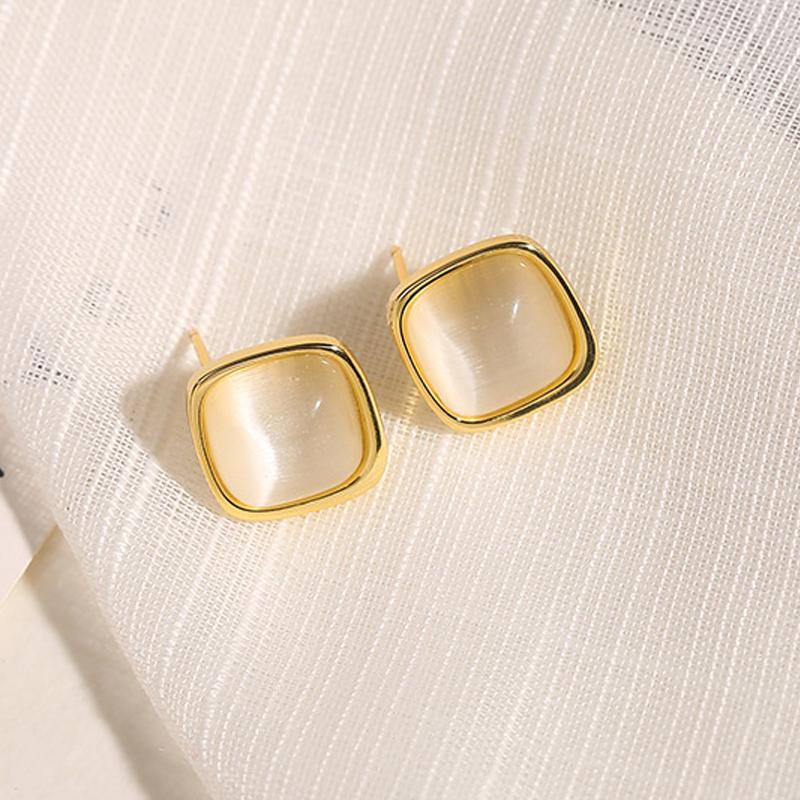 Women's Opal Earrings Trendy Golden Square Small Stud Earrings Lovely Geometry Jewelry Ear Accessories bijoux femmes