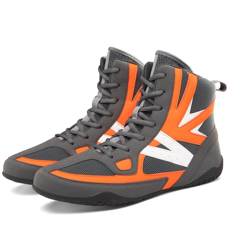 Large size men's and women's boxing, wrestling, fighting shoes, light and non-slip Sanda training shoes, one piece of fighting shoes 2025