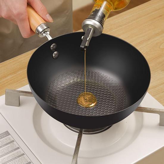 Iron Frying Pan Non-Stick Skillet Pot Saucepan Cooking Omelette Pans Wok for Cooking