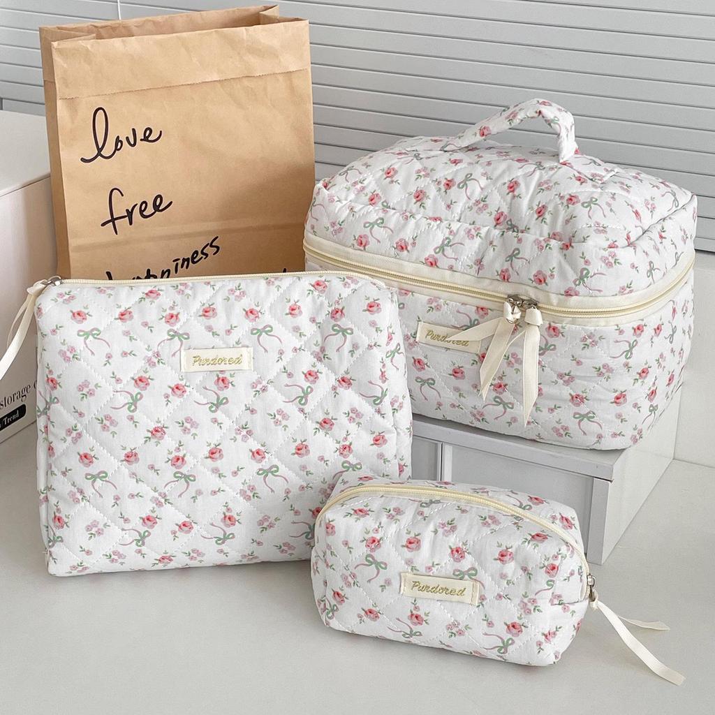 Rose Bow Floral Makeup Bag - Portable, Fresh Design, Perfect for Travel and Storage