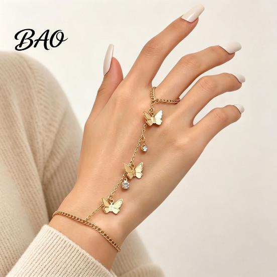 Adjustable Butterfly Bracelet Golden Hand Chain for Women, Metal Tassel Gold Tone Jewelry Women with Finger Ring, Harness Unique Ornament