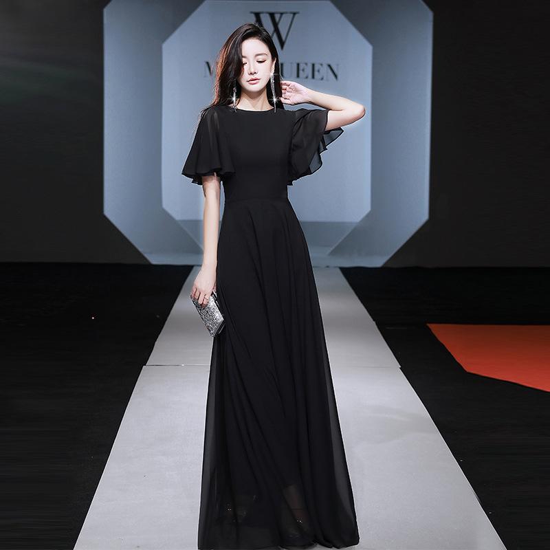 

Женское черное вечернее платье 2023: Элегантное летнее платье светской львицы для банкетов и хоровых выступлений S чёрный