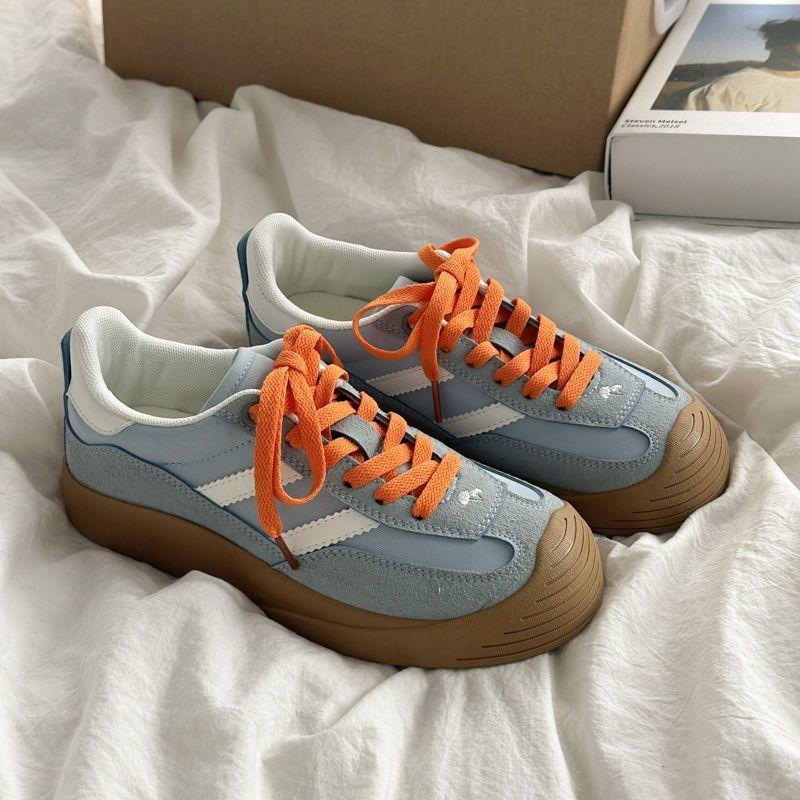 Niche Retro Women's Summer New Breathable Little White Shoes Versatile Casual Board Shoes Tide