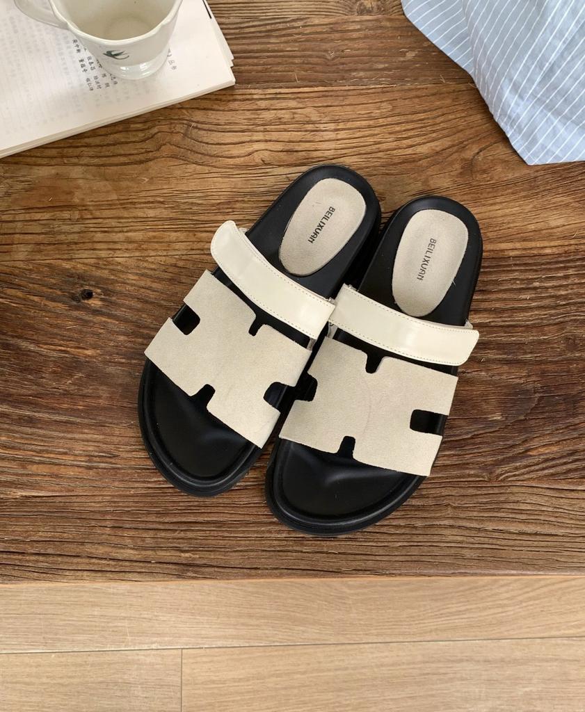Seattle Holiday~ 2025 Summer New Thick-bottomed Velcro One-word Strap Wear Second Uncle H Slippers Women's Leather