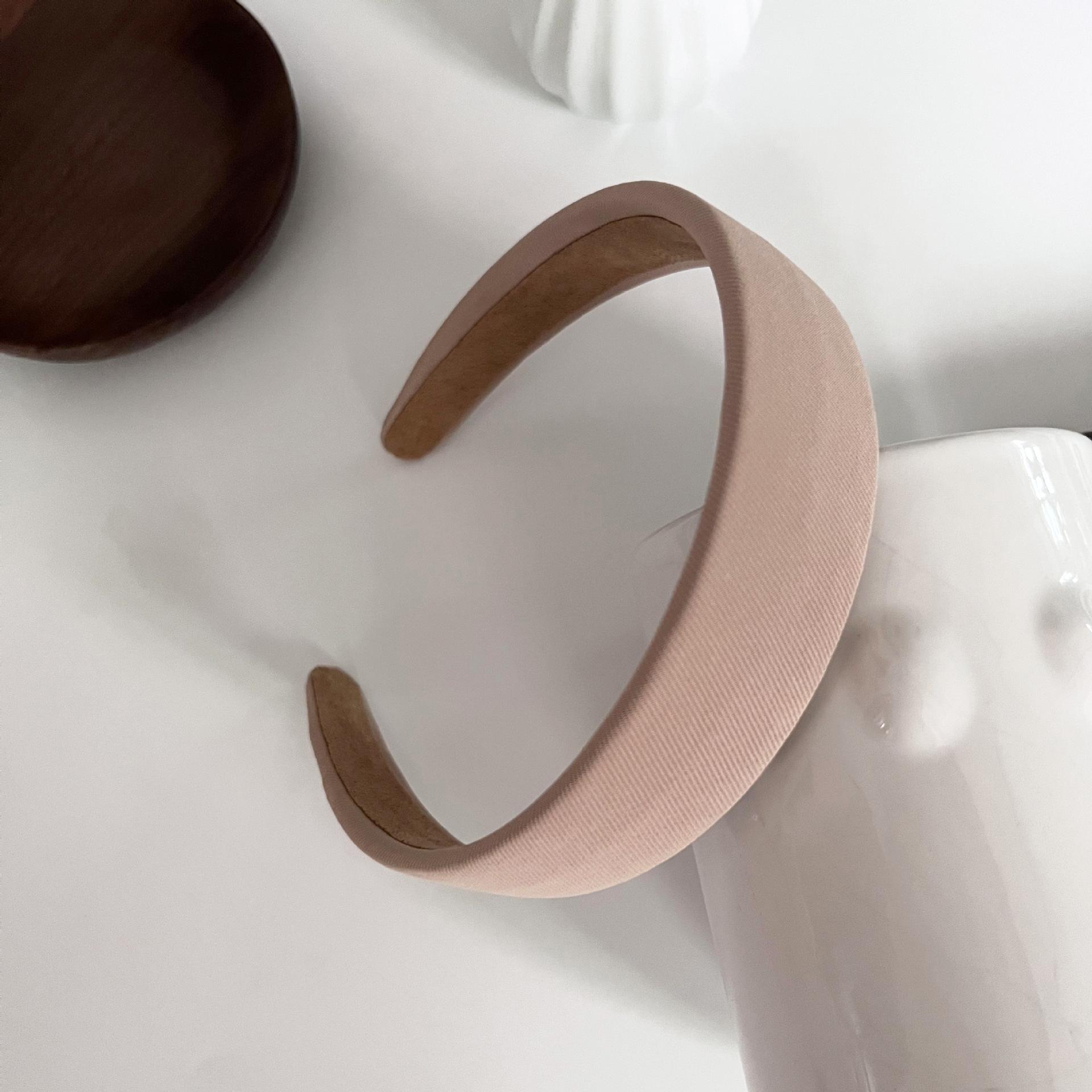 

Повязка для волос Simple Temperament Milk Tea: Широкая универсальная летняя повязка на голову для женщин