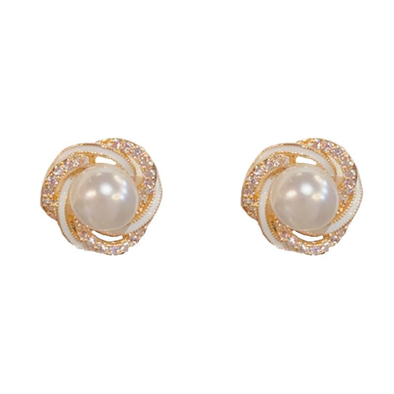 Женские Летние Изысканные Модные Маленькие Универсальные Серьги 1 pair белый