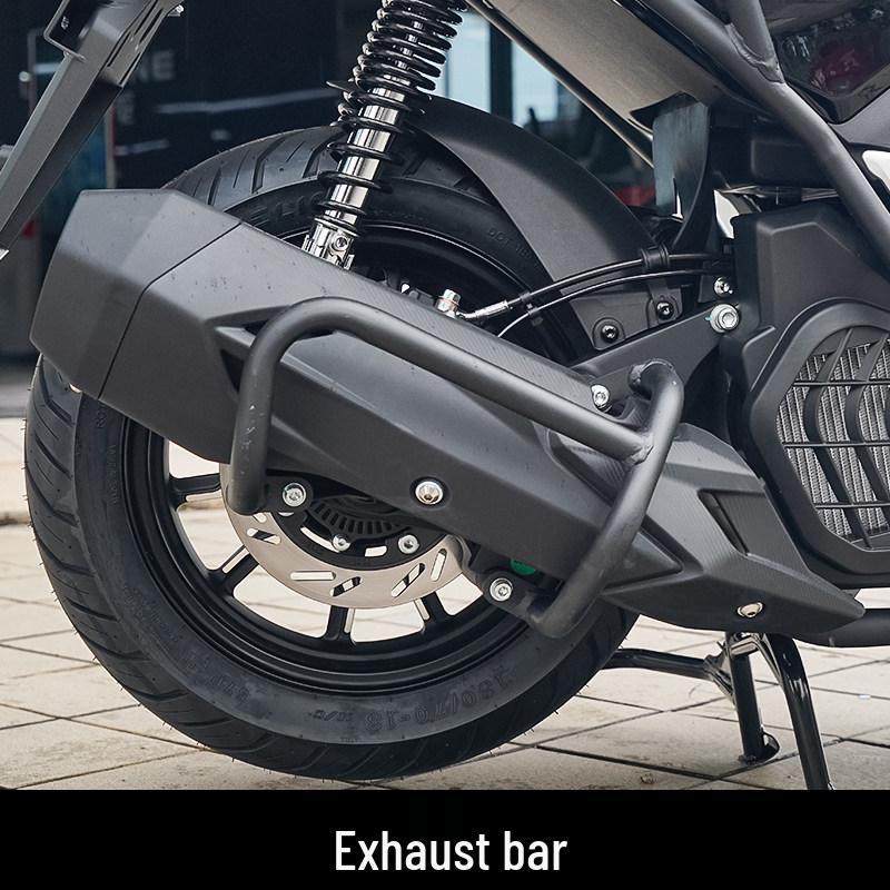 Комплект переднего бампера и защиты выхлопной трубы Saic Motor RT150S