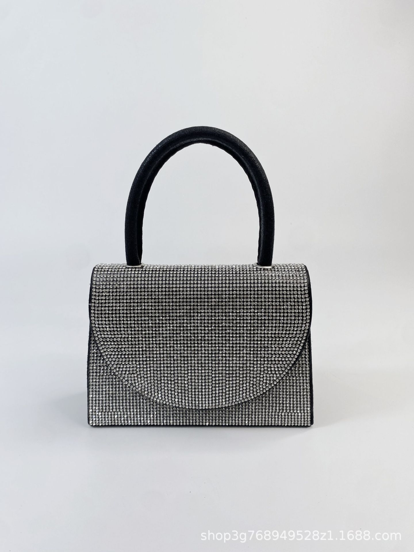 

Bag Xiyin spot new flash diamond bag celebrity evening bag shiny diamond handbag oblique span dinner party 18*13*6 чорний