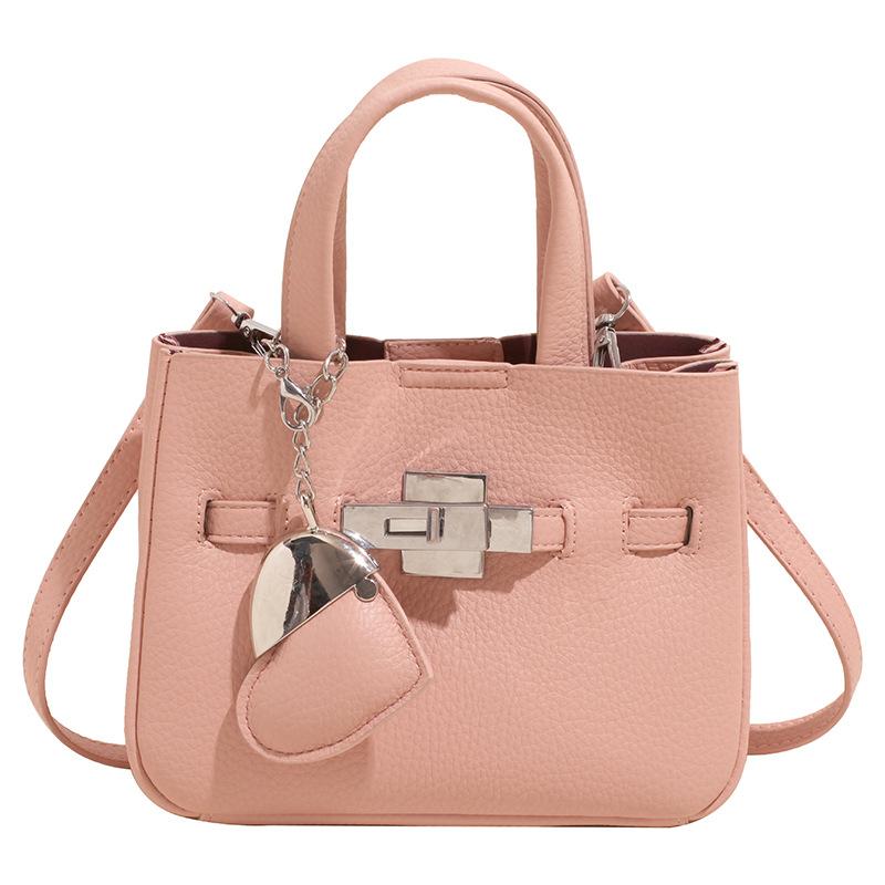 

Женская новая сумка через плечо Простая универсальная сумка-мессенджер no pendant розовый