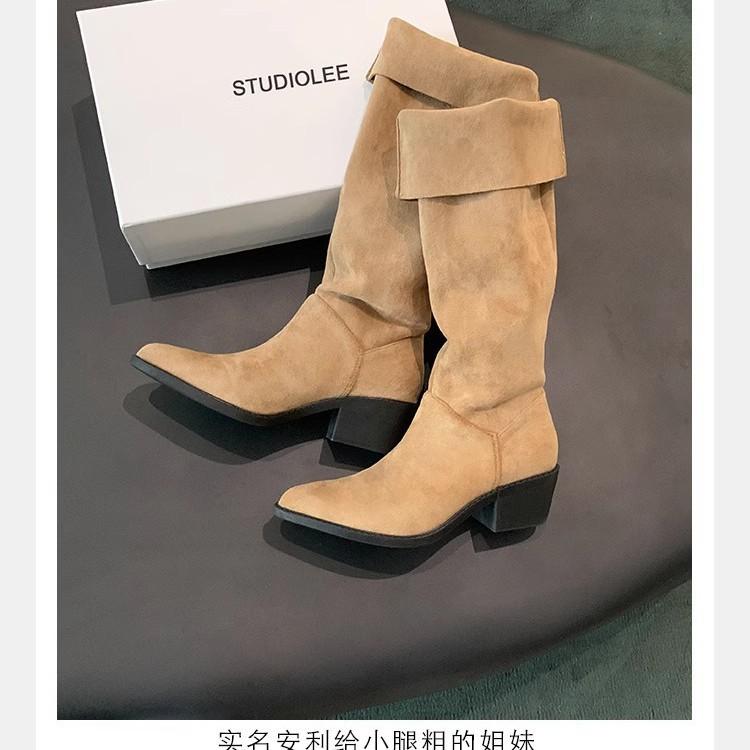 Grape woman elegant small pointed head retro matte thin medium tube thick heel thin pile boots woman