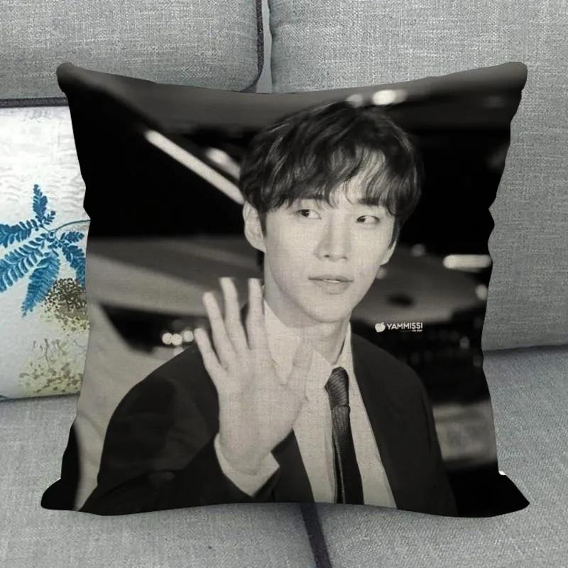 

Kpop Ли Чжунхо Наволочка Высокое Качество Домашний Текстиль Хлопок Лен Ткань 45x45см Односторонняя Декоративная Наволочка Новая WJY10.16 45x45cm 18x18in