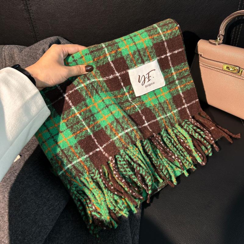 High-End Plaid Shawl for Women - 2025 Autumn/Winter Korean Style Thickened Imitation Cashmere Scarf