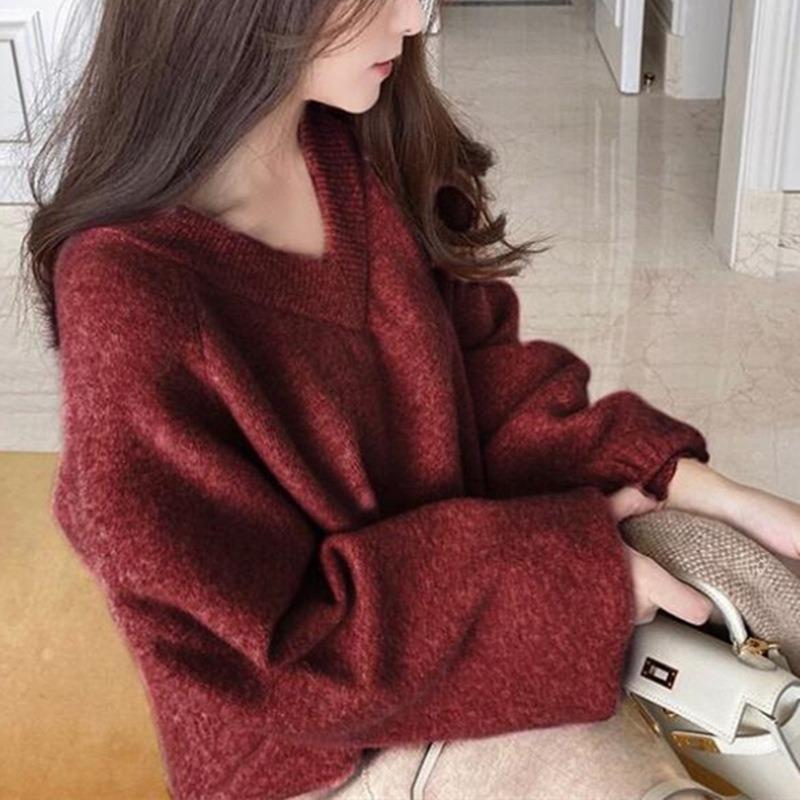 Autumn and winter new gentle wind solid color versatile knitted sweater backing top women's loose and thin pullover sweater with trendy inside