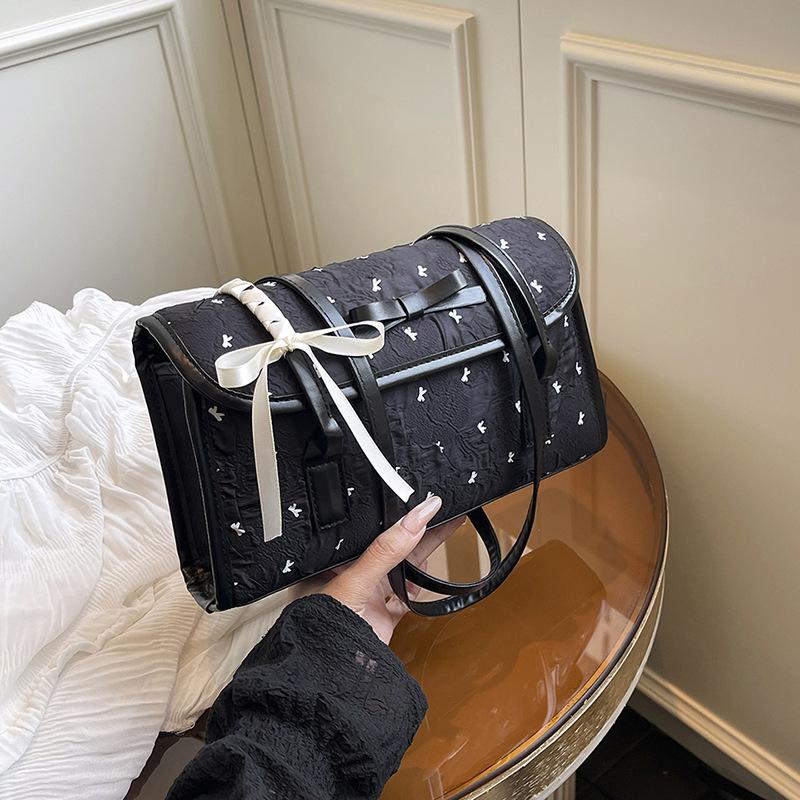 

Летняя супер огненная розовая сумка-подушка с бантом, женская сумка 2025 лето новая балетная сумка-мессенджер