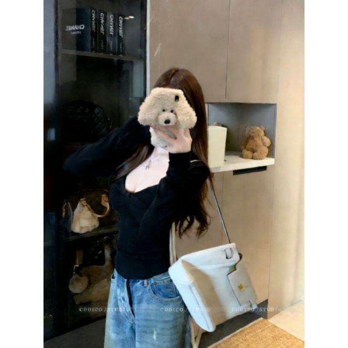 Chic Red Long Sleeve Square Neck Slimming Top for Women