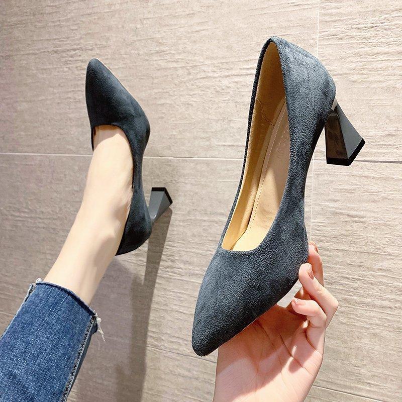 

Gray silver waterproof table high heels women s new temperament light mouth niche design sense not tired feet thick heel single shoes 40 синий