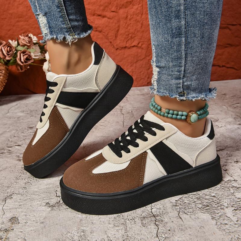 Autumn's New Thick-soled Versatile Women's Shoes, Casual Sports Shoes and Board Shoes