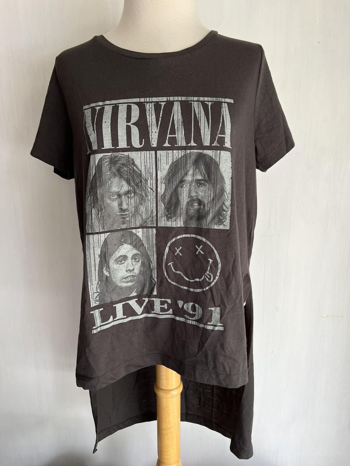 26 NIRVANA 2016 Official Live 91 Smiley Face Logo Hi-Low Hem T-Shirt Sz Medium Unisex T-Shirt XXL
