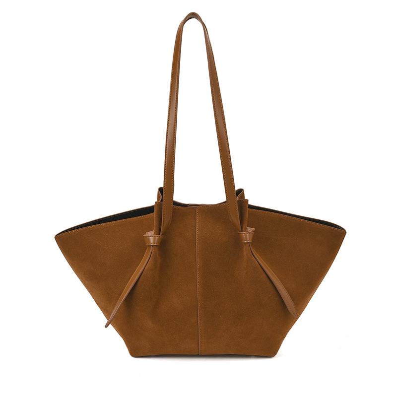 Borsa a Spalla da Donna con Ala Opaca Autunno/Inverno: Grande Capacità, Design di Nicchia Francese di Alta Gamma