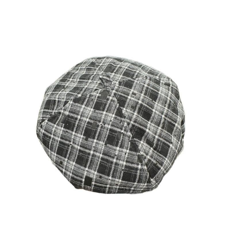25 new retro plaid square beret children's early autumn atmosphere shows the face of the little painter hat tide