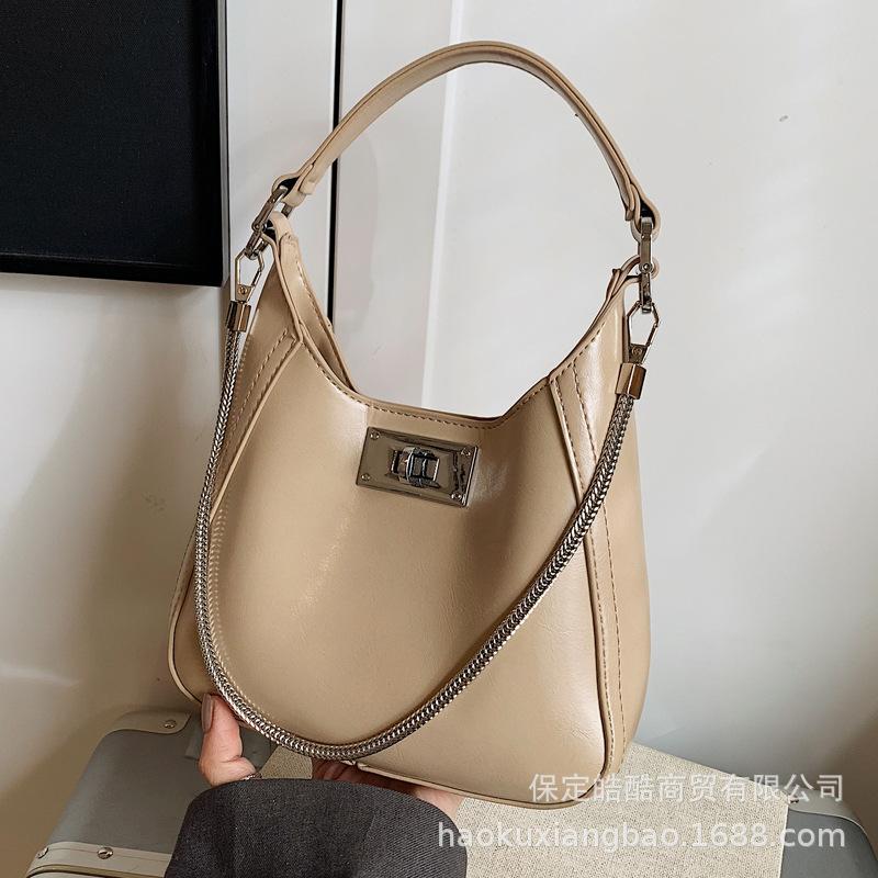 Premium Retro Bag Women's Spring and Summer 2025 New Niche Design Shoulder Messenger Bag Korean Version Portable Bucket Bag