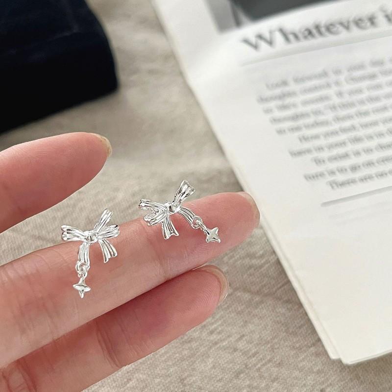 High-end Temperament Silver Earrings for Women