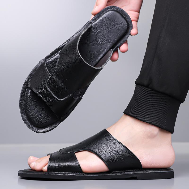 Fashion Solid Color Fashion Casual Leather Slippers for Men Summer New Designer Shoes Male Big Size Driving Roman Slippers Man