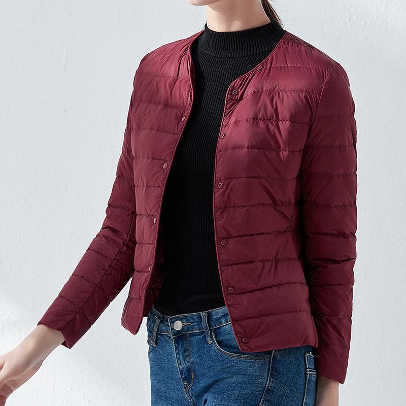 Light down jacket women's round neck autumn and winter new fashion slim-fitting white duck down short coat women