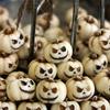 20pcs White Miniature Pumpkins Resin Simulation Pumpkin Statue Home Yard Bonsai Accessories Garden Sculpture Party Decorations