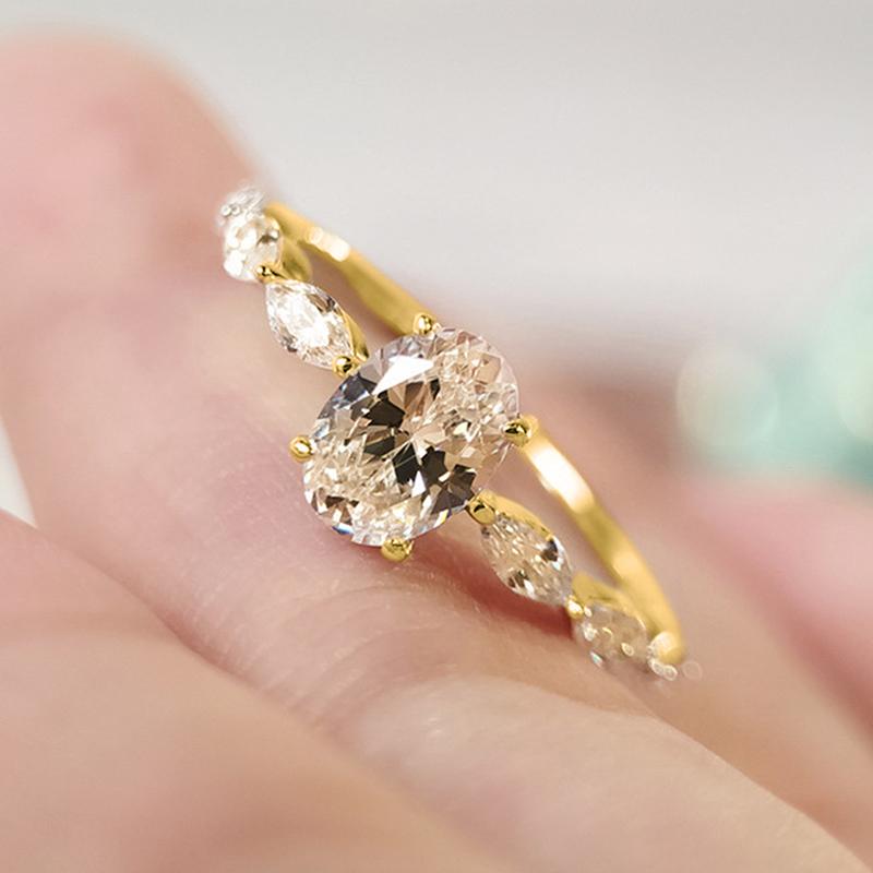 Huitan Colored Cubic Zirconia Women Rings for Wedding Party Luxury Gold Color Bright Female Rings Party Trendy Jewelry Drop Ship