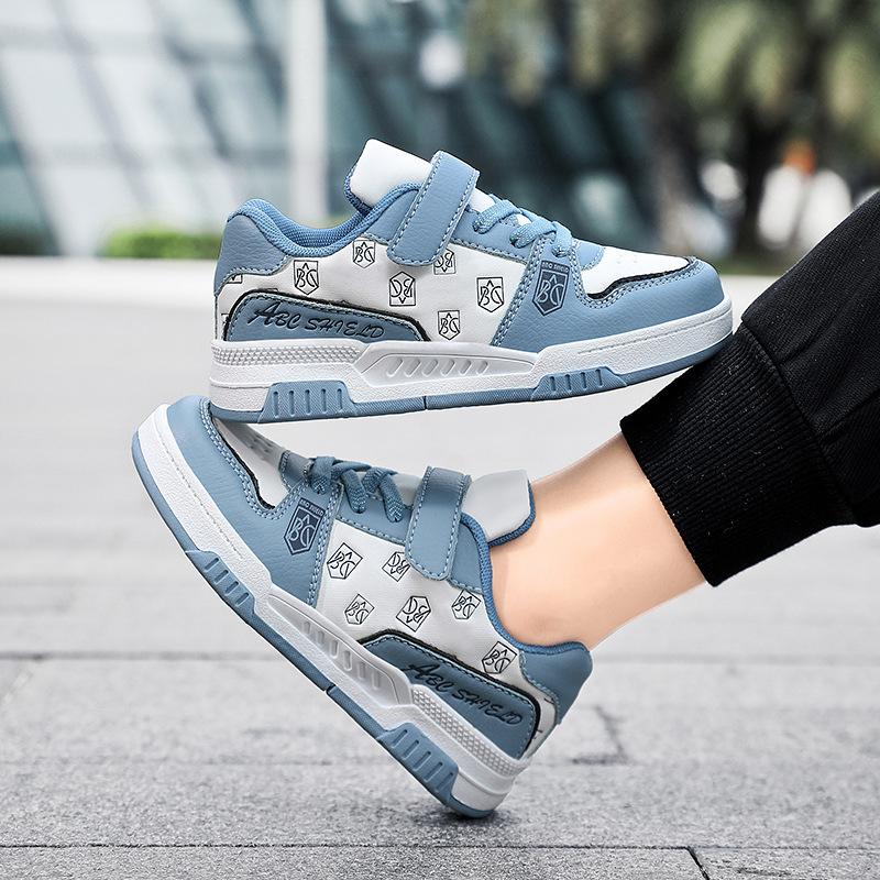 Children's campus retro board shoes 2025 boys street tide casual breathable shoes medium older children girls outdoor sports shoes