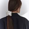 VILLA DE SILK Hochdichtes 100% Seiden-Scrunchie (3 Farben)