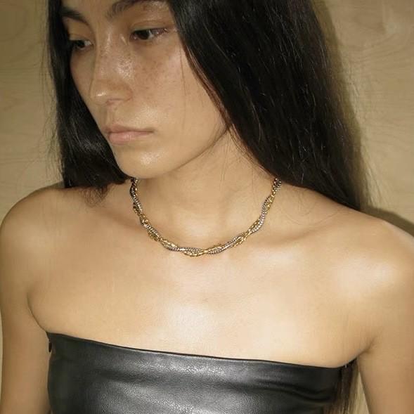 European-American Dual-Tone Gold & Silver Arabesque Twisted Spiral Necklace - High-End Retro Clavicle Chain