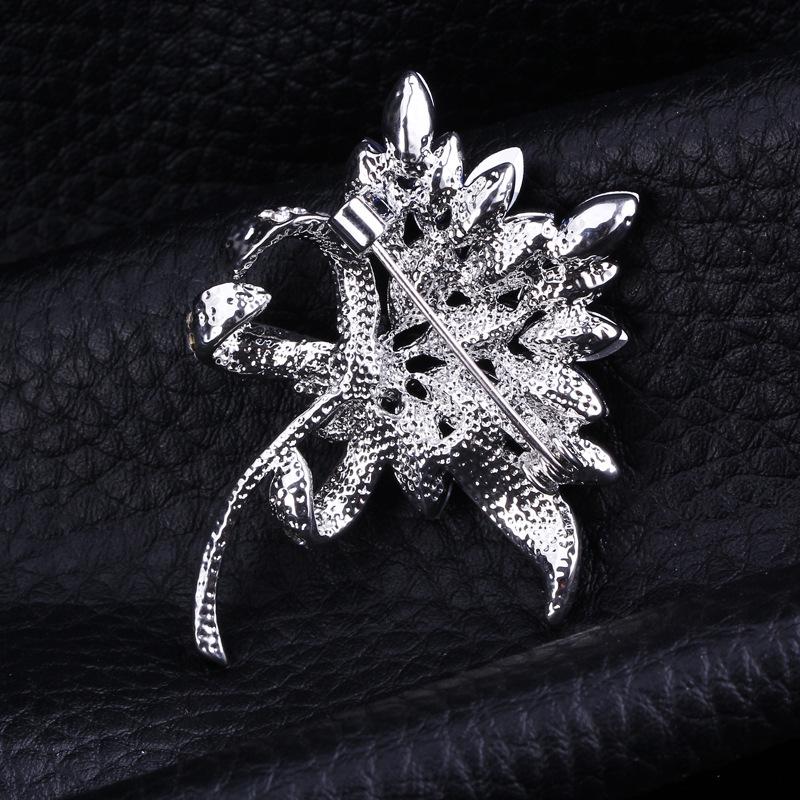 Elegant And Exquisite Crystal Brooch Fashion Luxury Diamond-Encrusted Brooch Women'S Clothes Accessories High-End Brooch