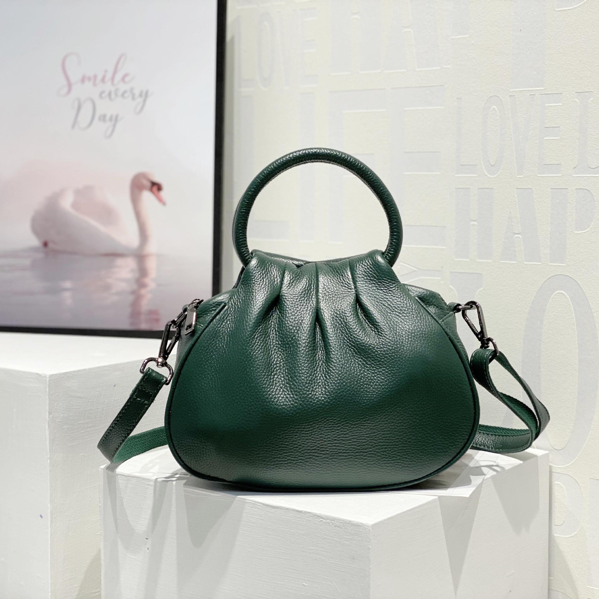 2025 Top Layer Cowhide Genuine Leather Women s Retro Cloud Dumpling Bag