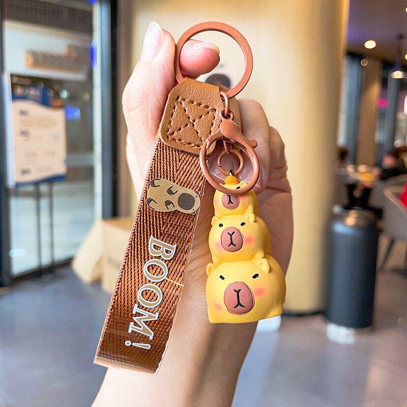 Capybara Keychain Creative Resin Cute Animal Car Accessory For Gift Giving