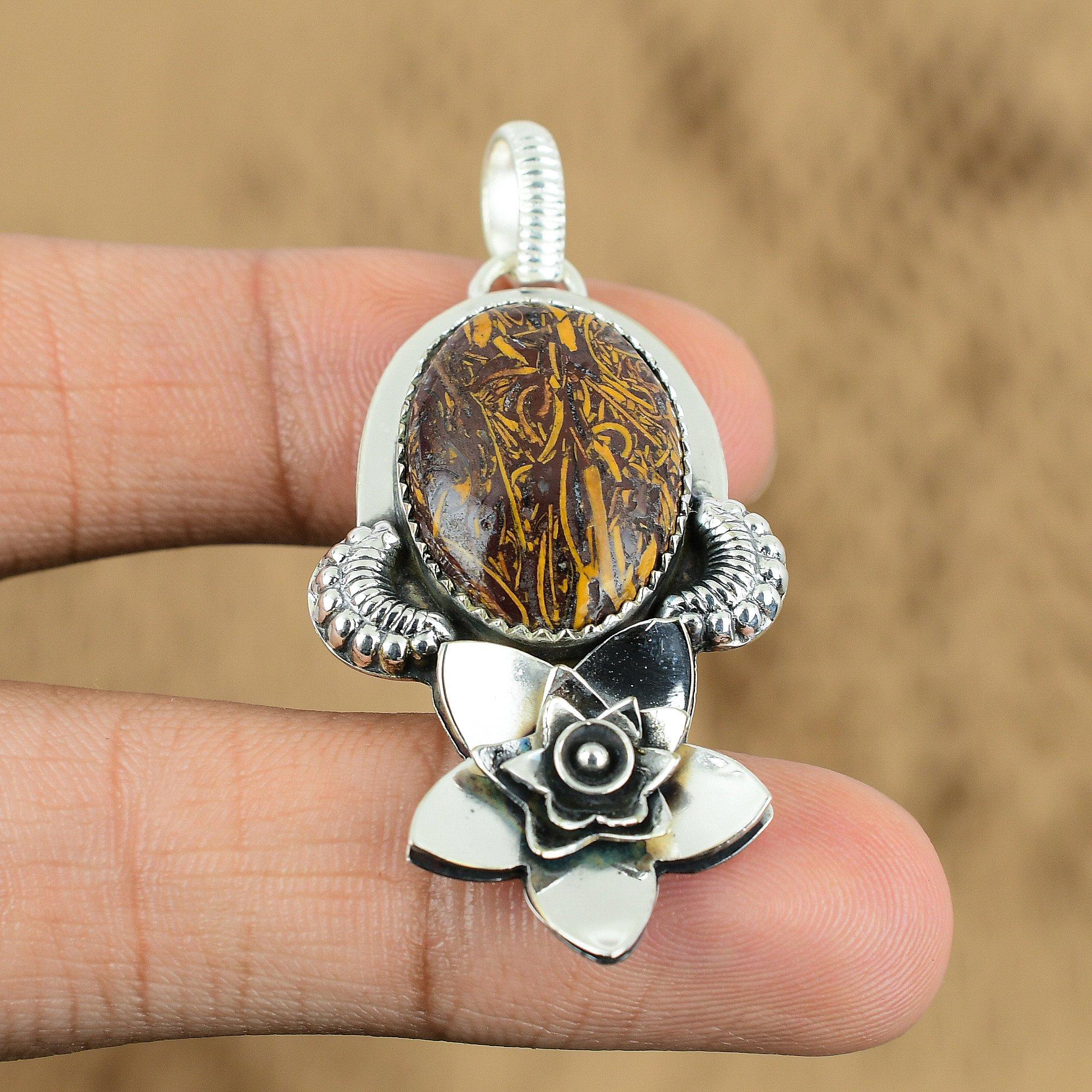 

Womens day Sale Oval Natural Mariam Jasper 925 Silver Flower Ethnic Wife Pendant