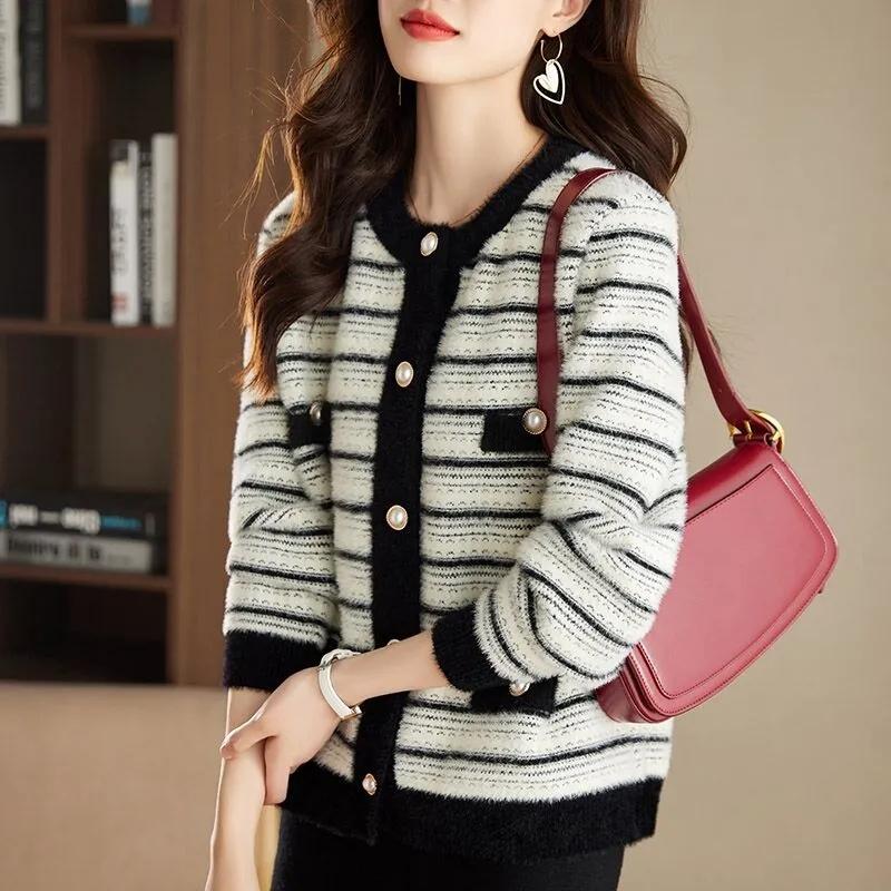 Koreańska Jesienno-Zimowa Dzianinowa Kurtka Damska Casual Długi Rękaw Paski Imitacja Norki Aksamit Kardigan Sweter Damskie Topy