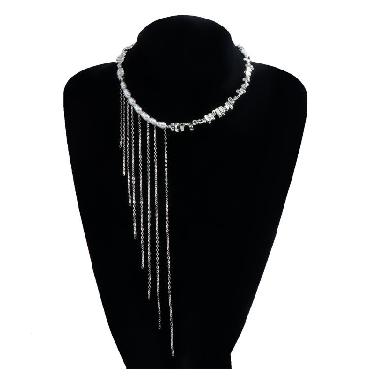 Irregular Bead Necklace with Multiple Tassels Adjustable Collarbone Chain Statement Choker for Fashion Enthusiasts
