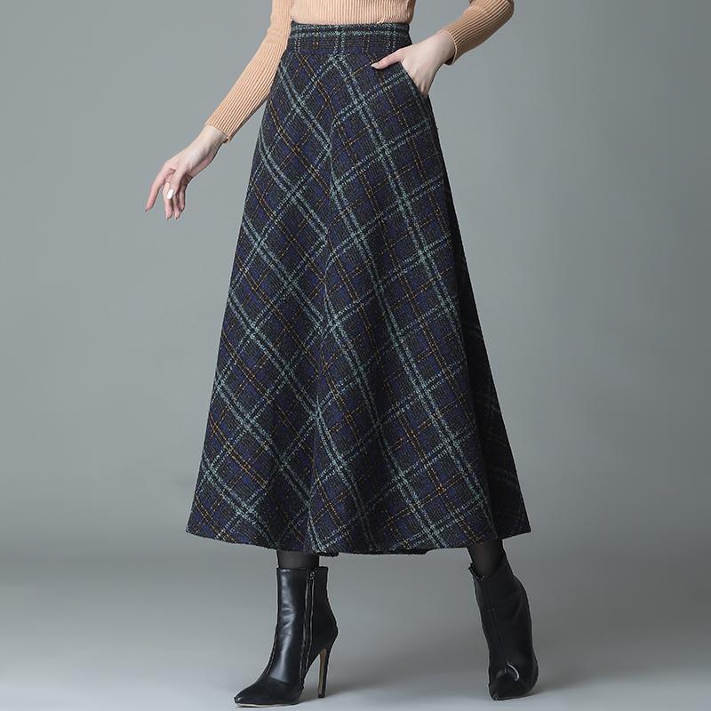 Women's Retro Wool Plaid Midi Skirt Autumn Plus Size Slim-Fitting A-Line Skirt for Pear Body Shape
