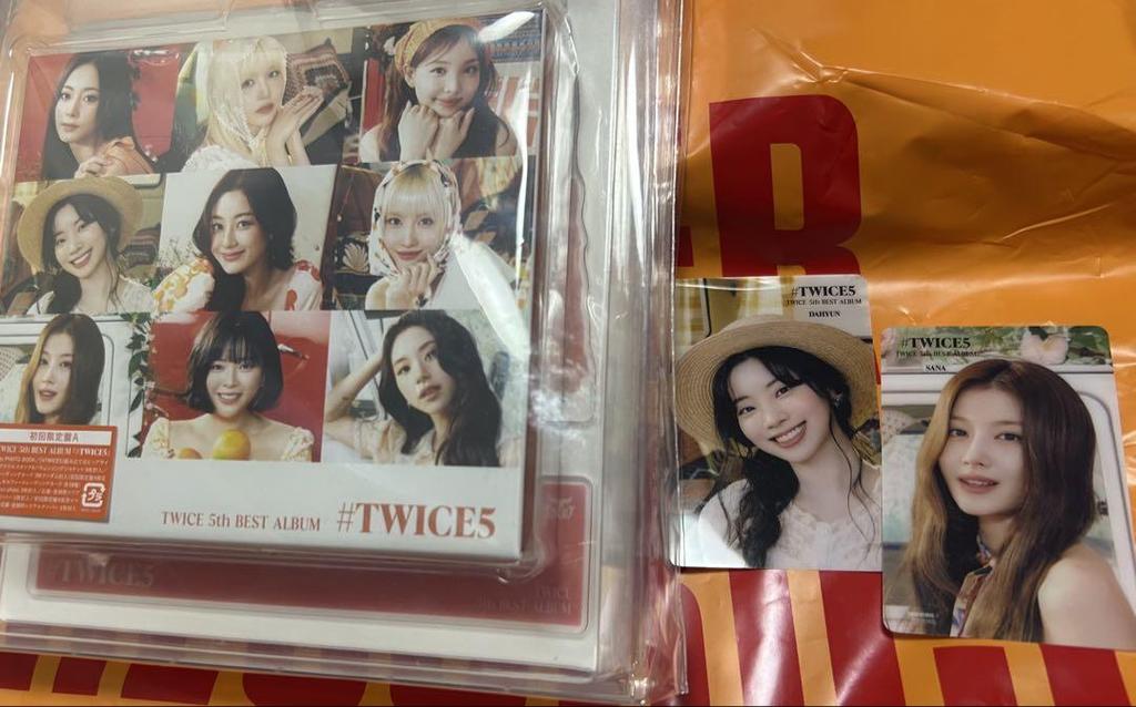 [USED] TWICE5 / First Press Limited Edition A / Tower Records Bonus Trading Card Sanada Hyun