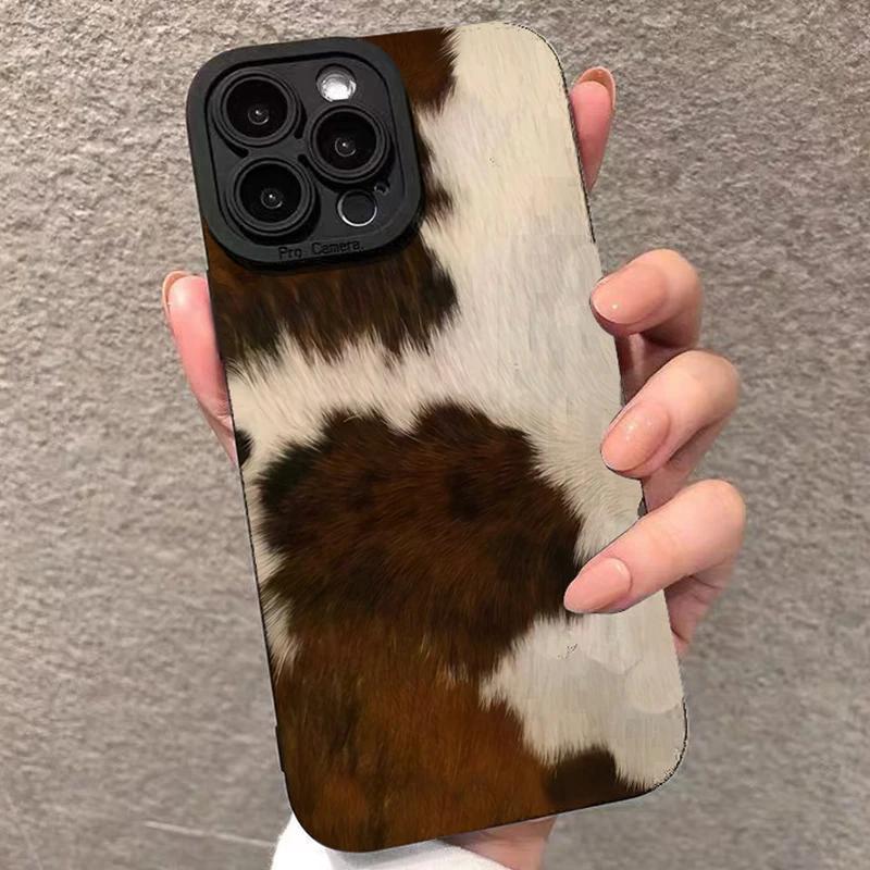 Creative Milk Cow Pattern Silicone Phone Case for iPhone 17 AIR 16 15 14 13 12 11 PRO MAX XSMAX XR 7 8 PLUS Y2K Silicone Cover