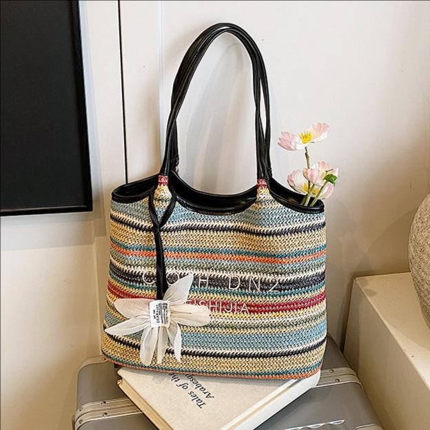 Wucifang Bags Women's Khaki Large Capacity Tote Bag New Commuter Shoulder Bag