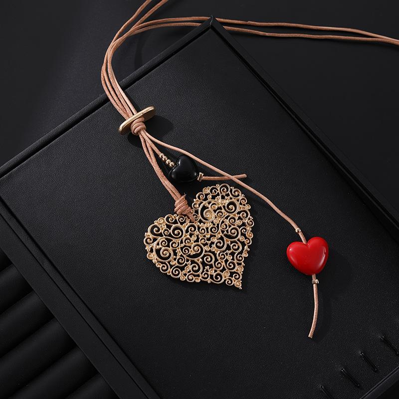 

Peach heart women s fashion explosion long necklace