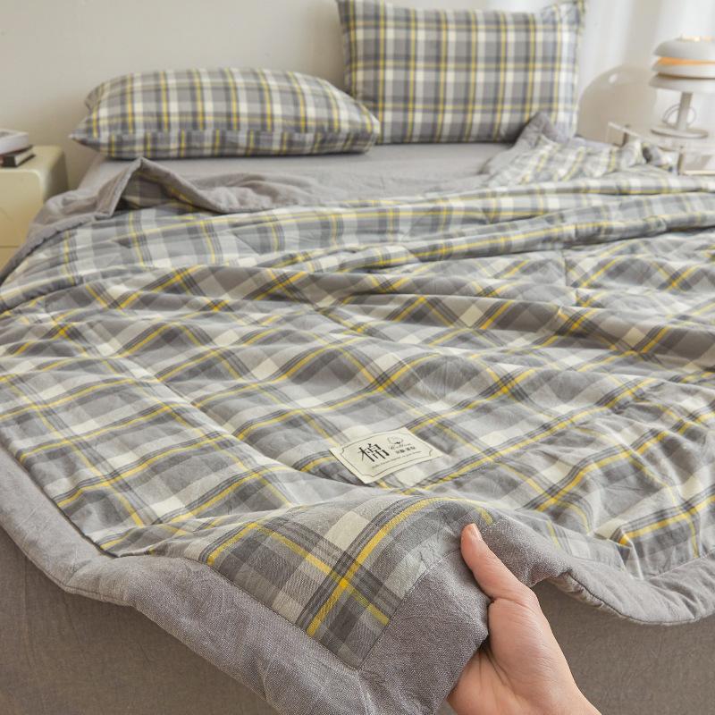 Plaid Print Washable Cotton Summer Cooling Quilt Lightweight Breathable Machine Washable for Student Dorms Single Double Beds Air Conditioner Rooms