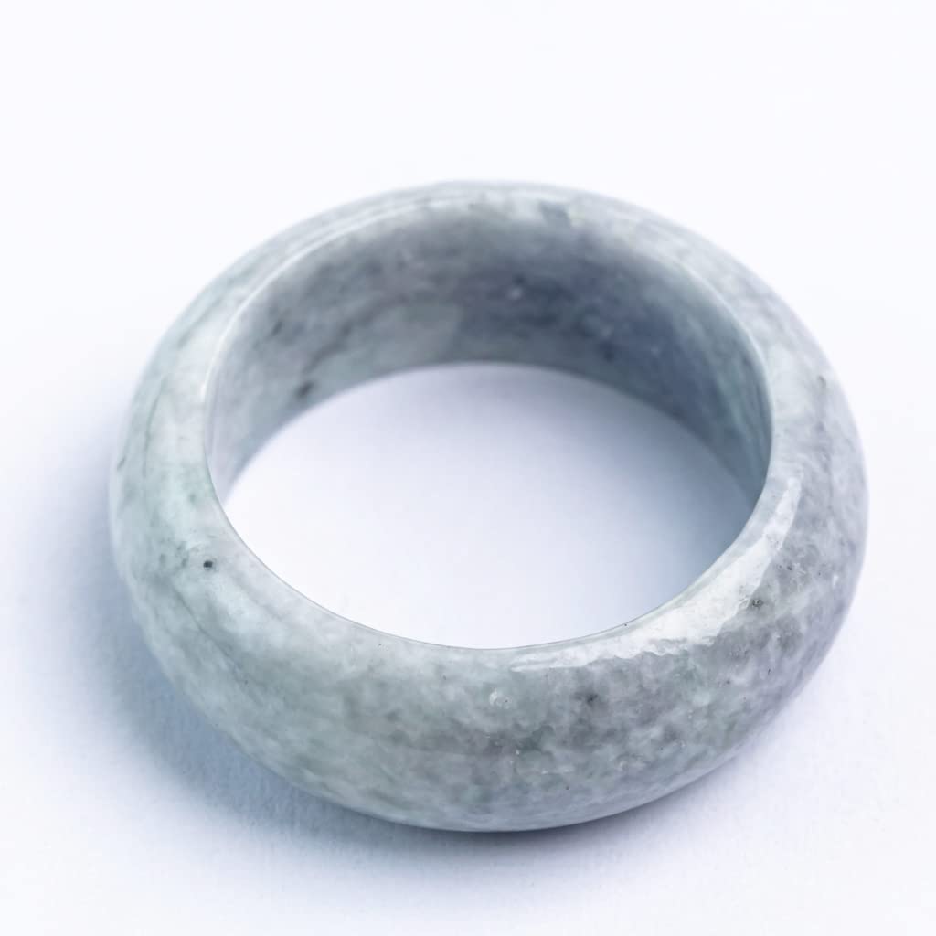 Size 16 Itoigawa Natural Jadeite Hollow Japanese National Jomon Power Stone Jadeite Workshop Special Paulownia Wood Quality Certificate YB0326 Ring,