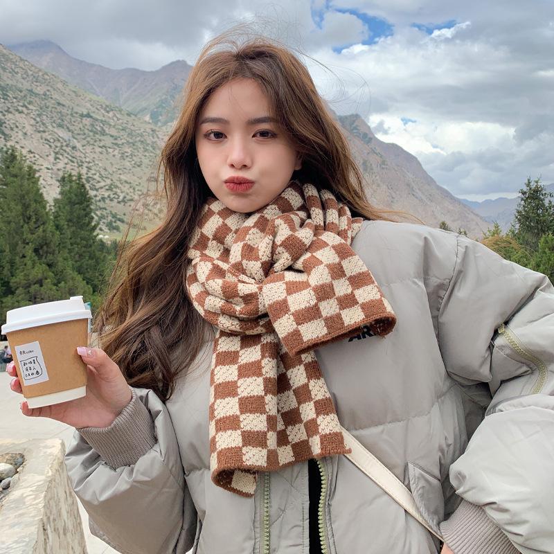 New knitted checkerboard plaid scarf women's autumn and winter Korean version thickened warm versatile wool student scarf