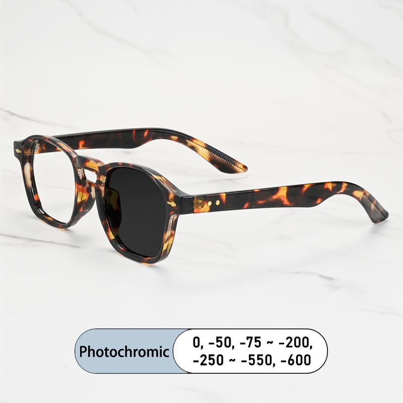 Vintage Rivet Frame Myopia Glasses Prescription Photochromic Anti Blue Light Women Eyewear Short Sight